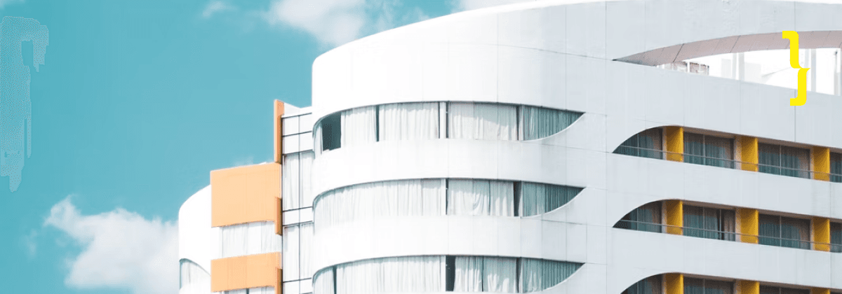 tips how to manage booking system development for hotels and not only